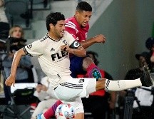 VELA. El mexicano anotó y asistió en el partido contra Dallas. AF