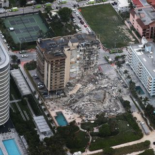 Derrumbe en edificio de Miami deja 99 desaparecidos