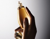 J'adore. ESPECIAL/ CHRISTIAN DIOR PARFUMS