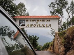 Desde hace varios meses que Aguililla se ha convertido en uno de los campos de batalla de grupos antagónicos del crimen organizado, lo cual ha derivado en un desplazamiento masivo de pobladores. NTX / ARCHIVO