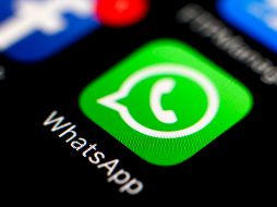 Gracias a WhatsApp es posible hacer llamadas, intercambiar mensajes o enviar diversos archivos multimedia. AP / ARCHIVO