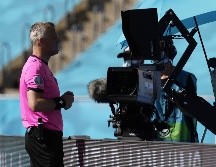 Es de esperar que los jueces sigan marcando más penaltis en los principales torneos de fútbol en la era del árbitro asistente de video. EFE