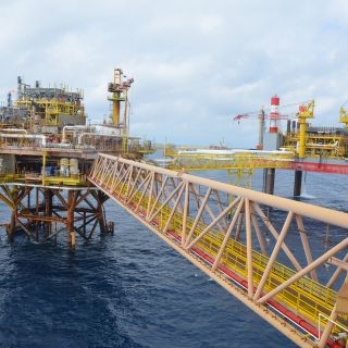 Por primera vez desde el 2018, el petróleo mexicano supera los 70 dólares