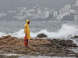 Se prevén lluvias fuertes y puntualmente intensas para municipios de la costa Sur. EFE / ARCHIVO