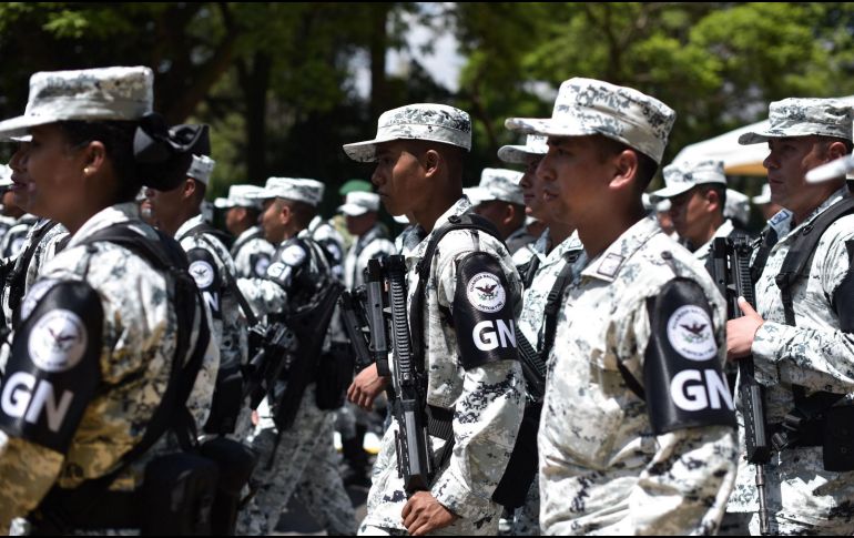 AMLO dice que la Guardia Nacional se está fortaleciendo, destacó el aumento de 50 mil millones de pesos para consolidarla y tener presencia en todas las regiones del país. NTX / ARCHIVO