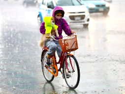 Se recomienda a la población mantenerse alerta de los avisos. EFE / C. Ramírez