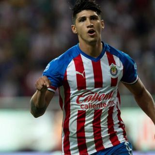 Alan Pulido sí estará en la Copa Oro: “Tata” Martino