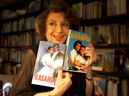 Para dejar a sus hijos en una buena posición económica, Fiallo aceptó a comienzos de la década del 2000 una oferta del canal mexicano Televisa y le vendió los derechos de todas sus novelas, de por vida. AP / ARCHIVO