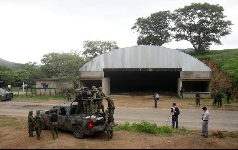 La CNDH pide mostrar mayor voluntad política para que se realicen todas las diligencias necesarias sobre la masacre. AFP/ARCHIVO