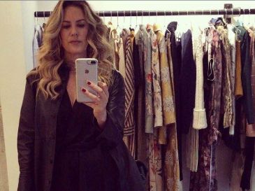 La modelo mencionó que será su regreso oficial a la conducción. INSTAGRAM/ @dealbarebecca