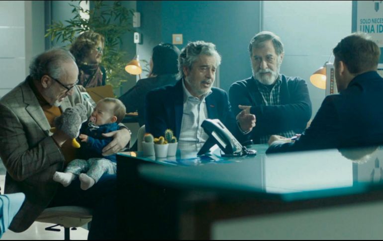 “@BUELOS”. La cinta retrata las aventuras de un grupo de amigos. CORTESÍA