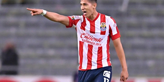 Chivas: &Aacute;ngel Zald&iacute;var quiere ser el ''9'' del Reba&ntilde;o