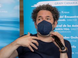 El director de orquesta venezolano Gustavo Dudamel suma a su lista de grandes colaboraciones dos conciertos con Christina Aguilera. EFE/Q. Curbelo
