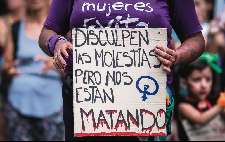 La mayoría de las agresiones de violencia machista la realizan las parejas de las víctimas. EFE/J. Roncoroni