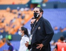 Luego de confirmarse la salida de José Juan Macías al Getafe de España, el presidente de Chivas Amaury Vergara, aprovechó para felicitarlo. Imago7