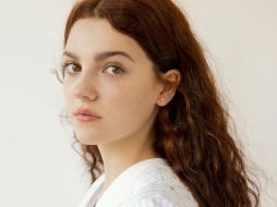 Emily es una joven actriz británica en ascenso que interpretará a 