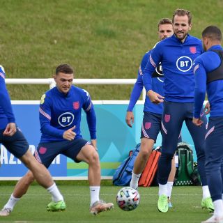 ¿Dónde ver en vivo el partido Inglaterra vs Dinamarca de la Eurocopa?