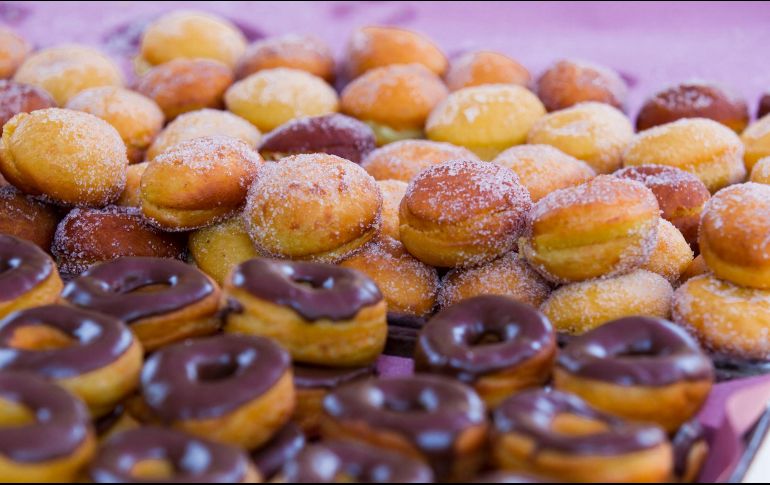 El pan y las galletas también deben ser eliminados en tu dieta contra la retención de líquidos. NTX / ARCHIVO