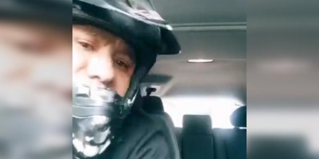 Viral: Le roban su camioneta mientras grababa tiktok y se viraliza