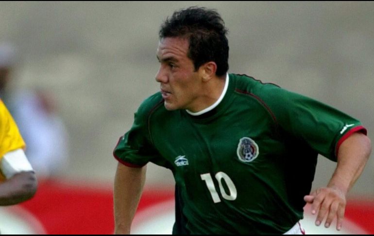 Hace casi 21 años, el 8 de octubre del 2000, sufrió una terrible entrada ante Trinidad y Tobago y que resultó una rotura de ligamentos que entorpeció su carrera en Europa. AP/ARCHIVO