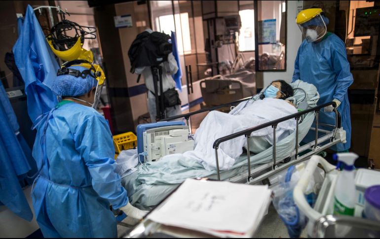 SATURADOS. Jalisco informó que 6 de sus hospitales importantes están saturados por COVID 19.  ARCHIVO/ AP