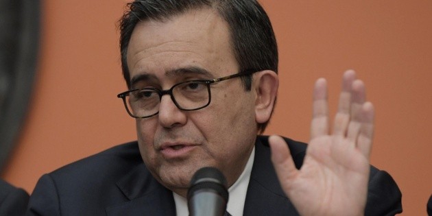 AMLO niega persecuci&oacute;n contra Ildefonso Guajardo