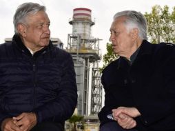 OBSTINACIÓN. El Presidente Andrés Manuel López Obrador y el director de la CFE, Manuel Bartlett, son los principales protores de la ley. ARCHIVO/ EL INFORMADOR