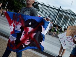 MANIFESTACIONES. Cientos de cubanos han salido a las calles a protestar por falta de servicios básicos. AFP