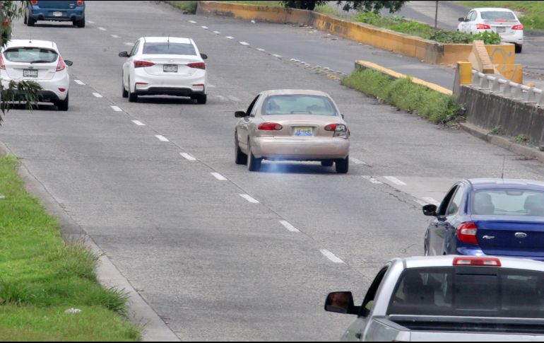 En Jalisco, 53% del parque vehicular (3.7 millones) tiene más de 16 años. EL INFORMADOR/A. Camacho