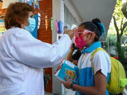 AMLO señala que la próxima semana estaría presentando un plan para preparar el regreso a clases presenciales el próximo 30 de agosto. SUN / ARCHIVO