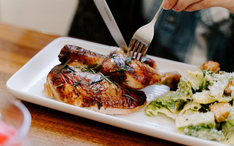 Recetas con pollo: ¿Cómo preparar pollo rostizado en casa? | El Informador