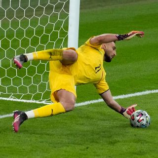 ¡Oficial! Donnarumma ficha hasta 2026 con el PSG