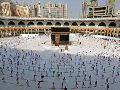 La gran peregrinación musulmana, que comienza el domingo, estará reservada este año a 60 mil residentes vacunados del país, una cuota drásticamente reducida debido a la pandemia. AFP / ARCHIVO