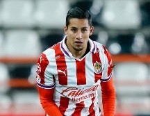 Carlos Cisneros marcó dos goles para que las Chivas pudieran vencer a los hidalguenses. IMAGO7