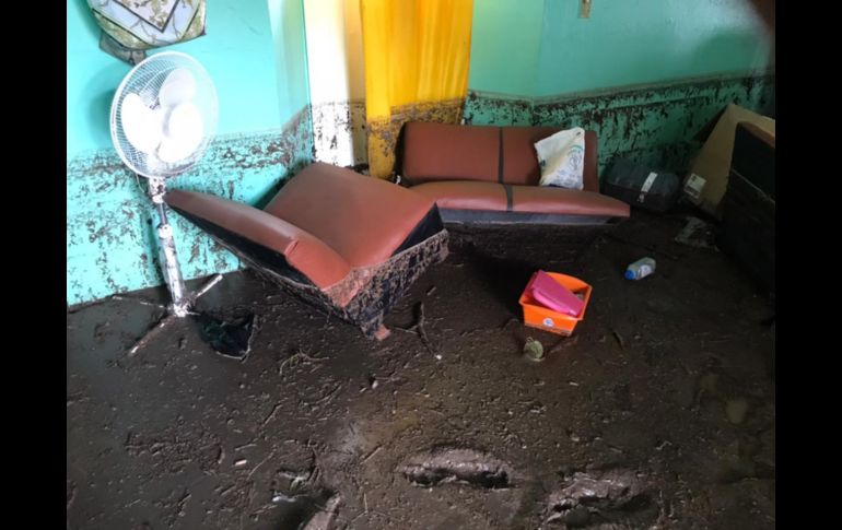 Durante la limpieza y desazolve participaron alrededor de 200 personas. ESPECIAL