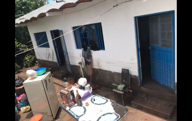 Durante la limpieza y desazolve participaron alrededor de 200 personas. ESPECIAL