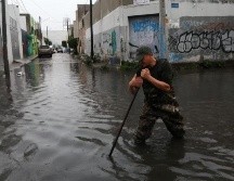 Vehículos varados, inundaciones y afectaciones en algunas fincas fue el saldo de este viernes. ESPECIAL
