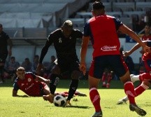 En el compromiso, Atlas fue superior y pronto se puso al frente en el marcador, luego de que anotara al minuto 10 el colombiano Julián Quiñones, quien sigue en plan goleador con los tapatíos. ESPECIAL / Atlas FC