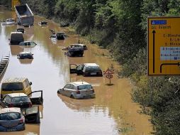 Las fuertes lluvias que azotan a toda Europa han causado daños que ascienden a millones de dólares. EFE/S. Steinbach