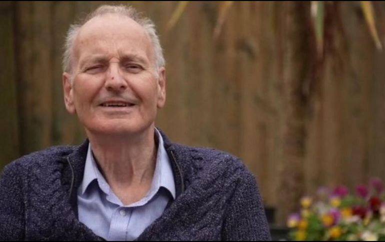 Smith perdió más de 60 kilos a causa de la enfermedad. BBC