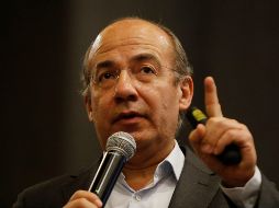 Usuarios de Twitter cuestionaron qué pensaría aquel Felipe Calderón que afirmaba que el 70% de los mexicanos cumpliría su esquema de vacunación en 2155. EFE / ARCHIVO