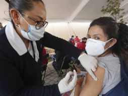 López-Gatell llamó a los jóvenes a vacunarse porque esto protege una posible enfermedad grave. SUN / ARCHIVO