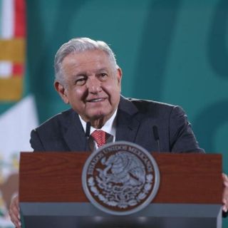 Gobernador y AMLO acuerdan solución a desabasto de agua y financiamiento de la Línea 4