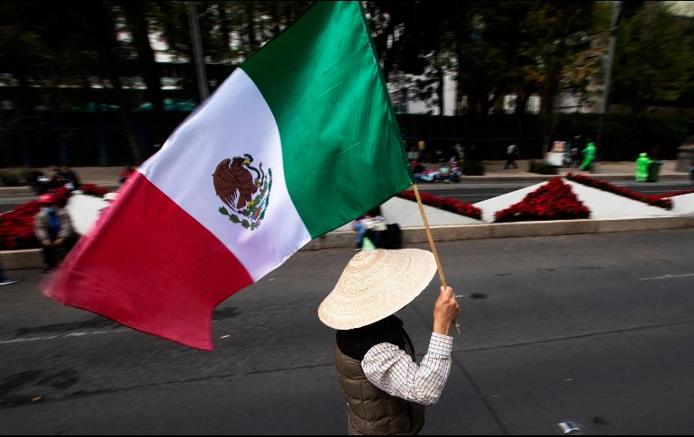 El 15 de noviembre es festivo por el aniversario de Revolución. AP/ARCHIVO