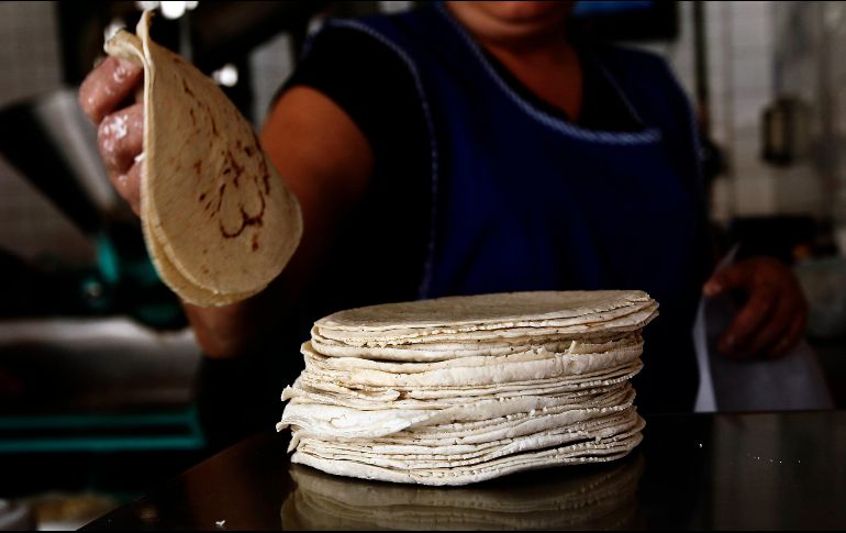 Con un consumo per cápita de 75 kilogramos al año (de siete a 10 diarias), México es el mayor consumidor de tortillas en el mundo. EL INFORMADOR / ARCHIVO
