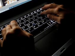 Usuarios en redes sociales reportaron fallas para ingresar a las aplicaciones y páginas web de bancos. EFE/ARCHIVO