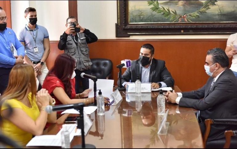 Diputados de la Comisión de Administración se reunieron este jueves. ESPECIAL