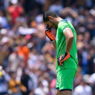 Jesús Corona se perderá el inicio del torneo con Cruz Azul por lesión