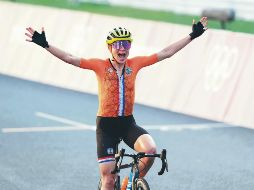 ANNEMIEK VAN CLEUTEN. Creyó que había triunfado en el ciclismo de ruta. EFE