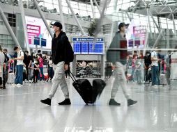 Estados Unidos ha restringido los viajes desde la UE, Gran Bretaña, China e Irán desde hace más de un año debido a la pandemia, y luego agregó otros países. EFE/ARCHIVO